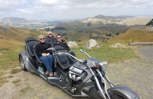 Scenic Te Mata Peak Tour by Supertrike