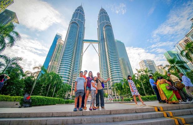 From Singapore : Day Trip to Kuala Lumpur & Malacca with Personal Chauffeur