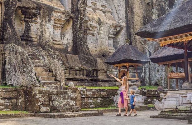 Private Full-Day Tour: Balinese Temples and Rice Terraces
