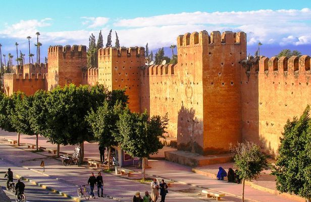 Private Day Trip of Taroudant & Tiout from Agadir