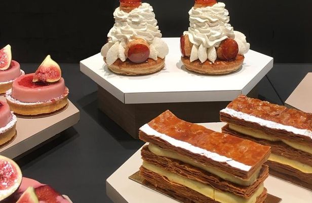 Parisian Literary Tour & Pastry Tasting in the 16th Arr.