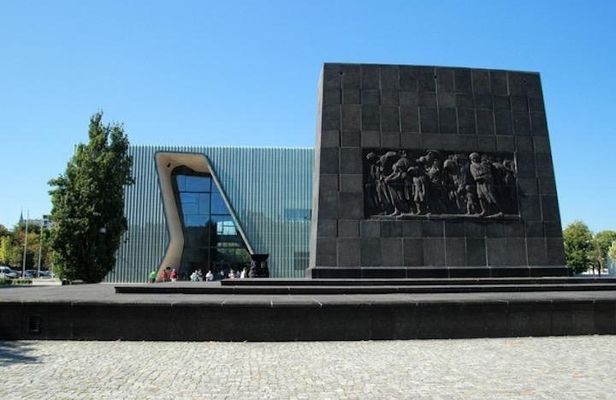 Private Tour: Warsaw Ghetto with a local Historian