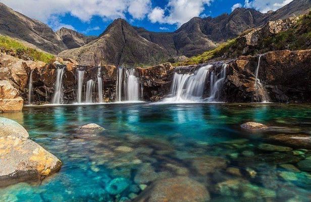 1 Day Tour from Inverness - Isle of Skye, Fairy Pools, and Eilean Donan Castle