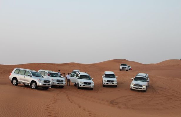 Private Evening Desert safari with BBQ Dinner & Entertainment