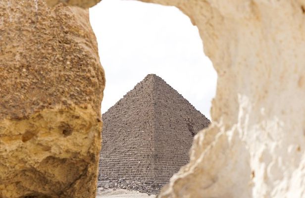 Cairo Tour from North Coast (Marsa Matruh)To(Pyramids- Musem-Khan El khalili) 