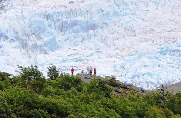 El Chalten Full Day to Lago del Desierto & Glaciar Vespignani