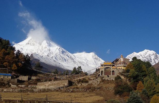 Manaslu Circuit Trek