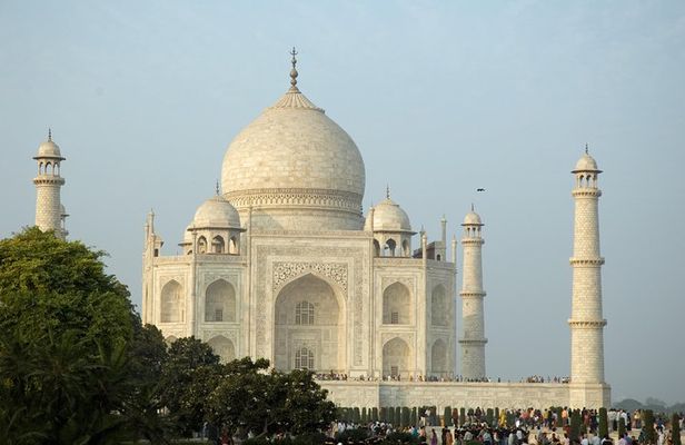 Taj Mahal Sunrise and Agra Overnight Tour from Pune With Flights