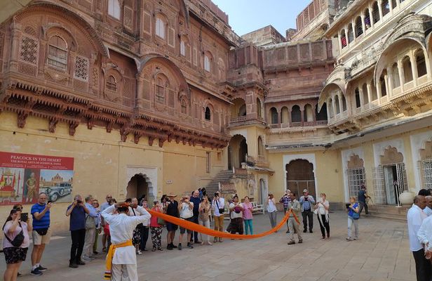 Private Full Day Tour of Jodhpur with Guide
