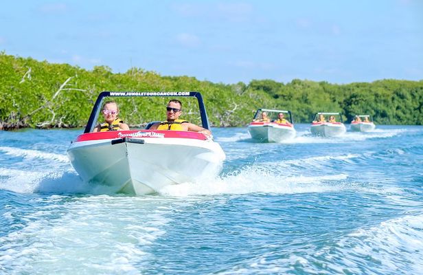 Cancun speedboat and snorkel tour: shared speedboat