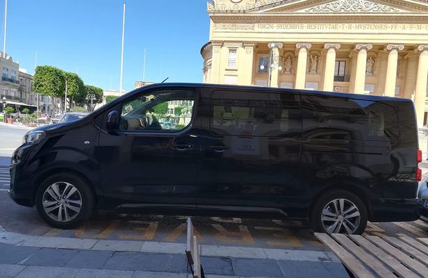 Malta: Private Tour with Video Guides & Driver (6 Hours)