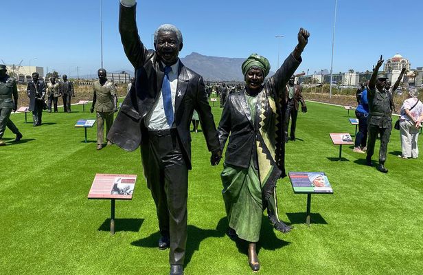 Robben Island Boat Ticket & Mandela Long Walk To Freedom Tour With Hotel Pick Up