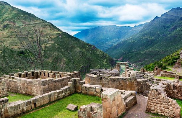 Full Day tour to the Sacred Valley