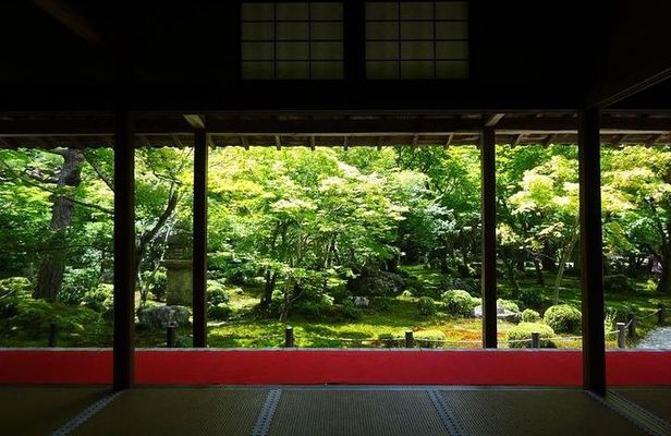 Kyoto Japanese Garden Lover's Private Tour with Government-Licensed Guide