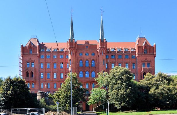 Szczecin Underground Routes and Old Town Private Walking Tour