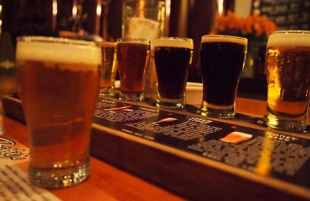 Private Walking Tour & Craft Beer Tasting