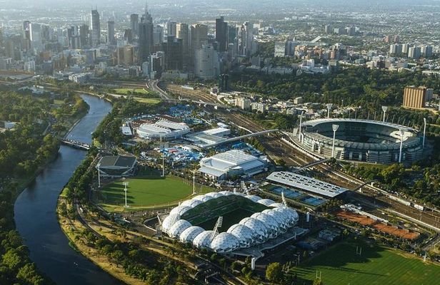 Melbourne Sports Walking Tour