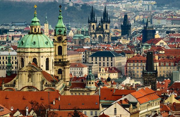 Architectural Prague: Private Tour with a Local Expert