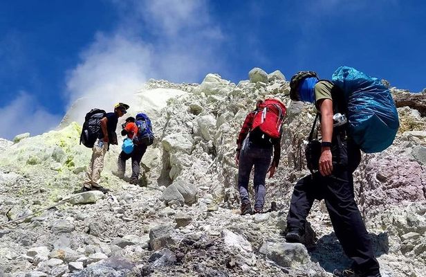 One Day Tour - Exploring Nature's Wonders Mount Papandayan
