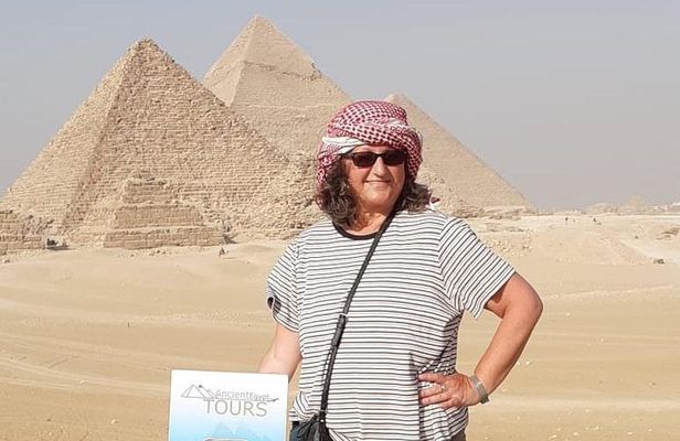Day Tour to Giza Pyramids & Grand Egyptian Museum