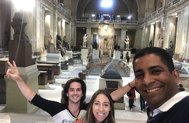 Cairo Layover tour to Giza Pyramids Egyptian Museum and Khan Khalili Bazaar