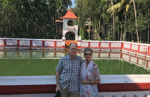Glimpses Of Goa: Churches,Temple and Spice Plantation