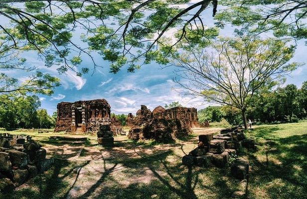Full-Day Tour Hoi An & Cham Culture in My Son Sanctuary from Da Nang