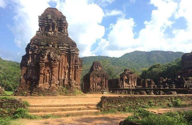 Private guided My Son Sanctuary and Marble Mountains