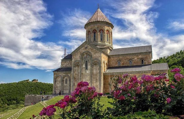 Adventure in Kakheti - Bodbe, Sighnaghi, wine tasting (Private Experience)