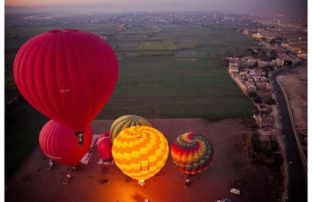 Package Hot Air Balloon and 5 More Attractions ( Luxor Full Day Tour )From Luxor
