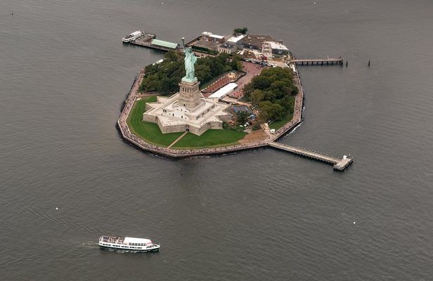 NYC TourPass: Statue of Liberty, Ellis Island & 9/11 + Cruise