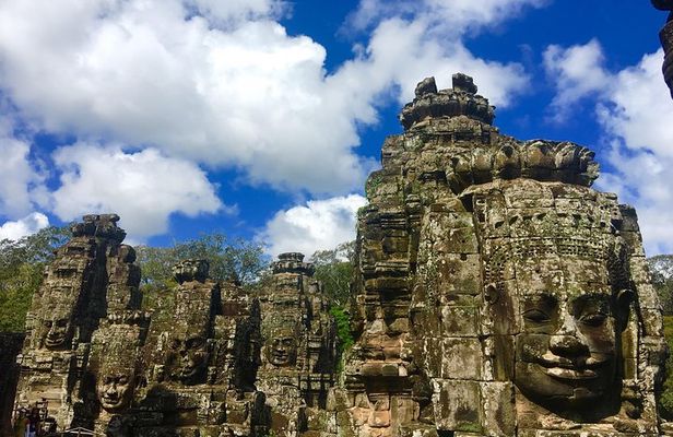 Siem Reap 5 Day Private Tour: Angkor Temples & Floating Village