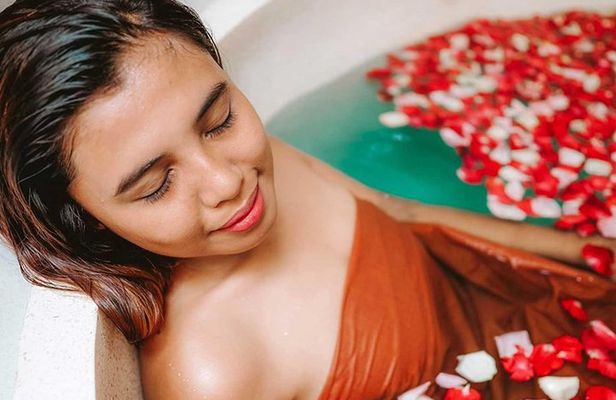 Bali Spa Tour, Beaches, Uluwatu Temple Sunset & Jimbaran Bay Dinner