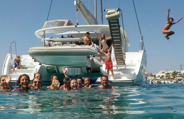 Private Catamaran All-Inclusive Cruise in Naxos