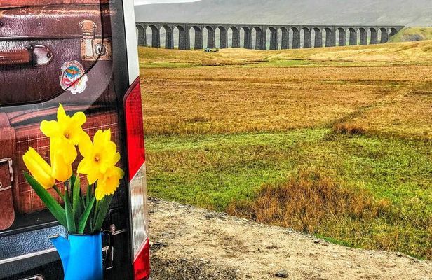 MANCHESTER: Yorkshire Adventure - Sightseeing Day Trip Tour