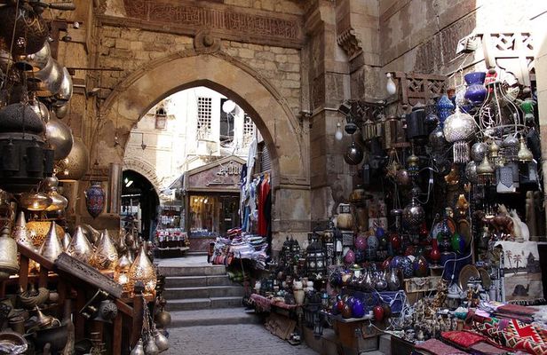 Day Trip to Egyptian Museum Old Cairo & Bazaar