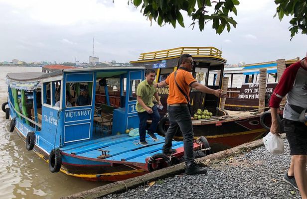 Cu Chi Tunnels & Mekong Delta - Boat, Tuk Tuk Small Group Tour