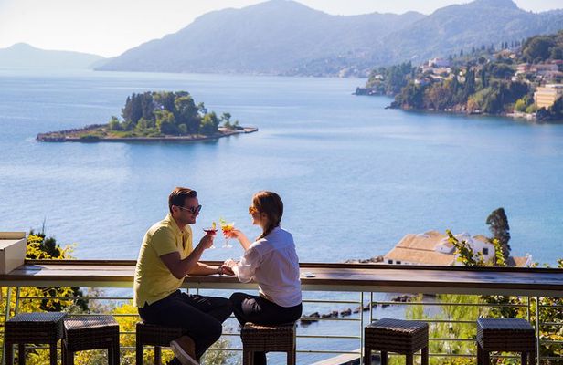 Easy Corfu Private Tour: Corfu Town & Surroundings