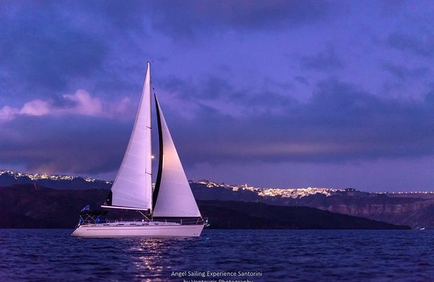 Santorini Private Sunset Sailing Tour with Dinner, Drinks &Transfer included