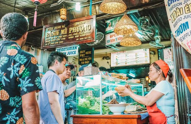 Essential Hoi An Food Tour (5 hours) from Hoi An – Half Day