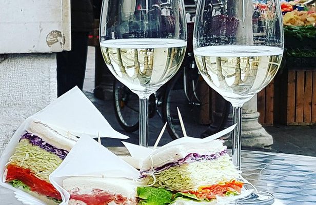Street Food Walk in Padova