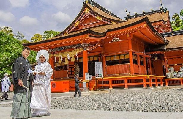 Photo Wedding at the most beautiful Mt. Fuji by professionals