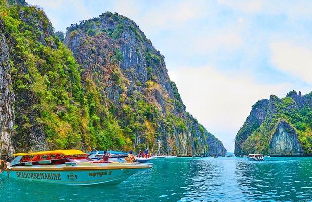 Phi Phi + Bamboo Island Sunset by Speed Catamaran