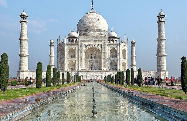 Full day of Agra and Taj Mahal from Delhi