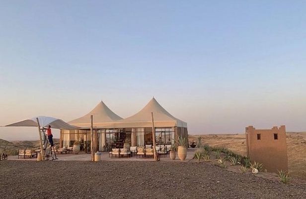 AGAFAY DESERT: Exclusive Sunset Camel Trek with Dinner in Agafay