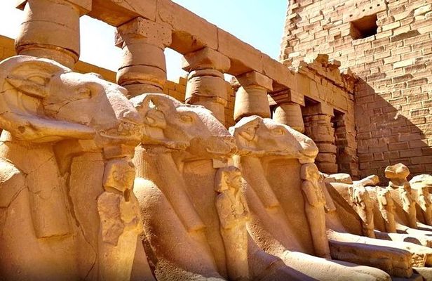 (4)-Days Nile Cruise Aswan & Luxor with Train from Cairo