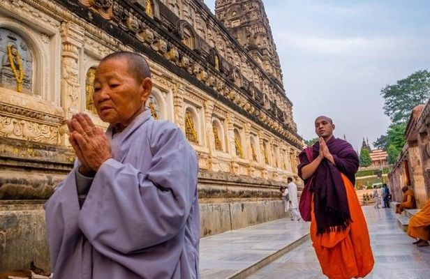 2 Days Enlightening Bodhgaya Tour from Varanasi