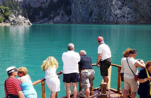Boat Trip to Green Canyon with Lunch from Alanya Area