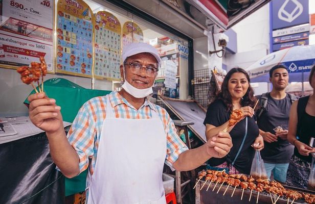 Bangkok Most Famous Food Experience (Private & All-Inclusive)