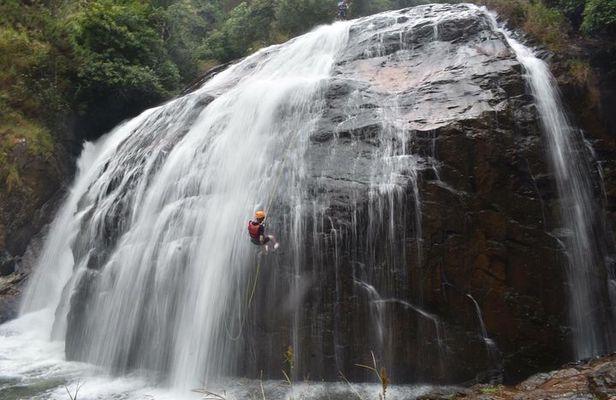 VIP Adventure Tour- Dalat Canyoning/Snapling/Rappeling